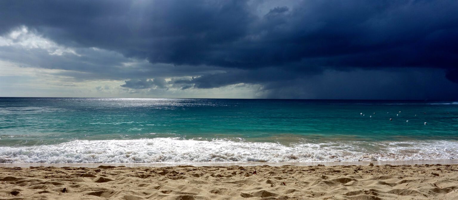 BOO1604_356 Seascape with stormy sky