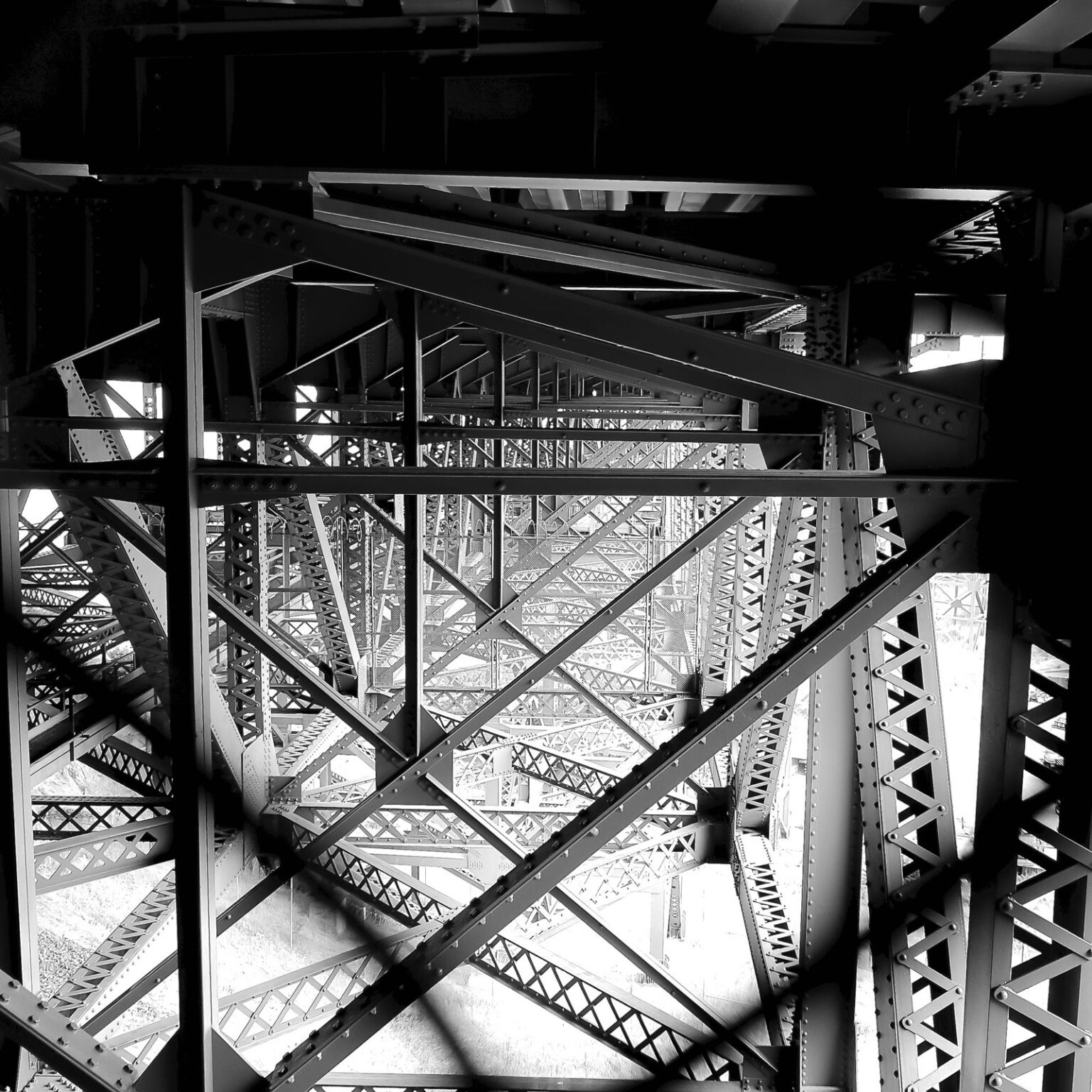 BOO1807_231-Version2